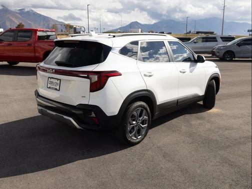 2024 Kia Seltos S