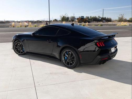 2024 Ford Mustang Dark Horse Fastback