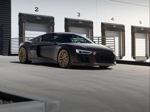 Florett Silver Metallic 2017 Audi R8 V10