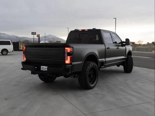 2024 Ford F-350 Platinum