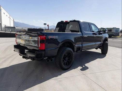 2024 Ford F-350 Platinum