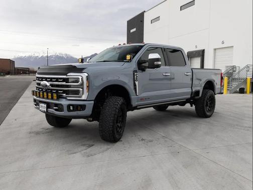 2024 Ford F-350 Platinum
