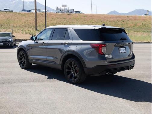 Gray 2022 Ford Explorer ST