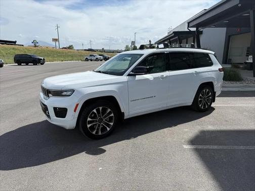 2022 Jeep Grand Cherokee L Overland