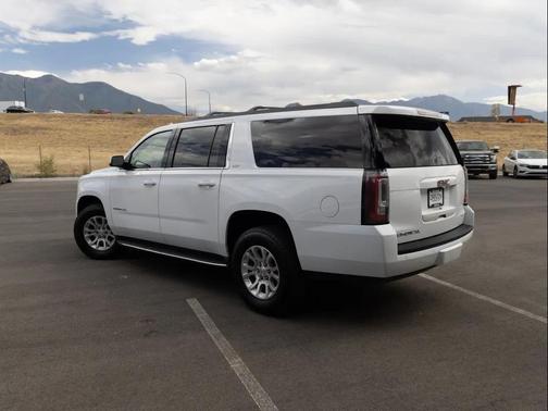 2016 GMC Yukon XL SLT