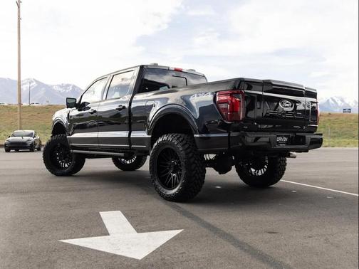 Agate Black Metallic 2025 Ford F-150 Lariat