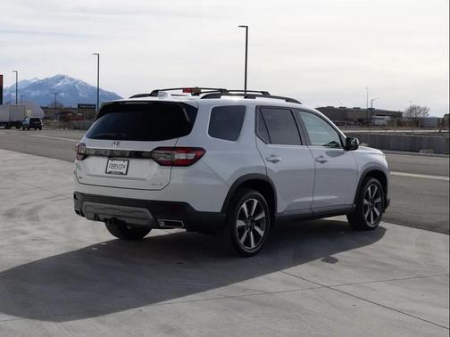 2024 Honda Pilot Elite