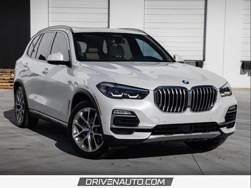 White 2021 BMW X5 xDrive40i