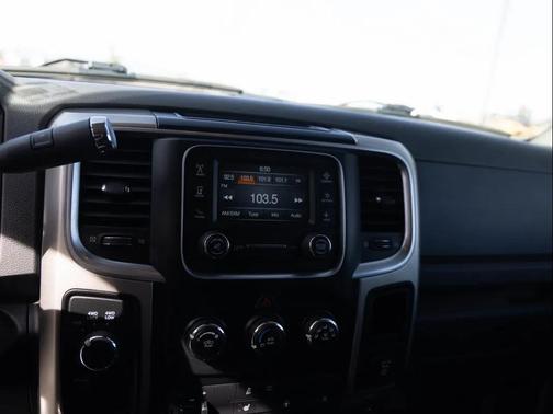 Delmonico Red Pearlcoat 2018 RAM 2500 Big Horn Crew Cab 4x4 6'4' Box