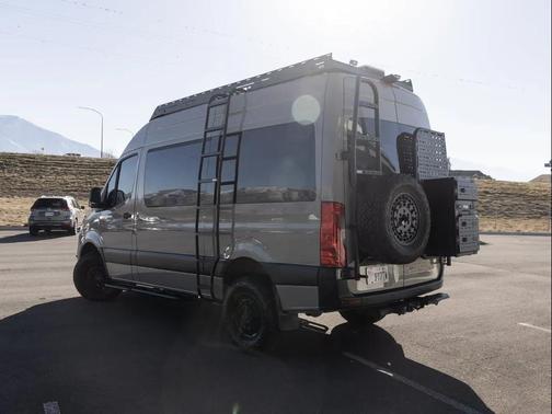 2021 Mercedes-Benz Sprinter 2500 Standard Roof