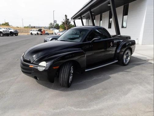 2005 Chevrolet SSR LS