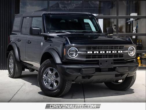 Shadow Black 2025 Ford Bronco Big Bend