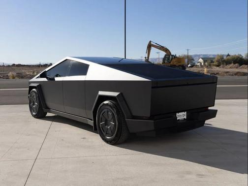 2024 Tesla Cybertruck All-Wheel Drive