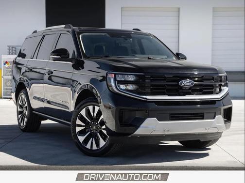 2025 Ford Expedition Platinum