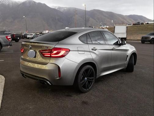 2015 BMW X6 M 