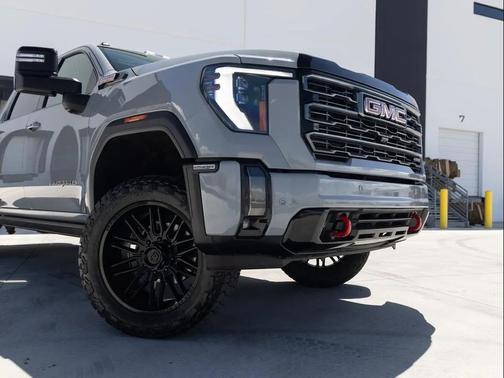 Gray 2024 GMC Sierra 2500 AT4