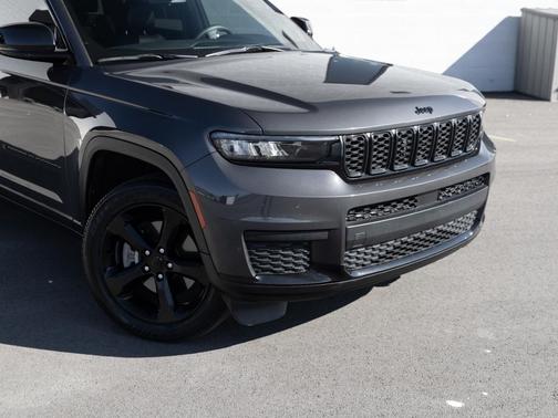 Baltic Gray Metallic Clearcoat 2021 Jeep Grand Cherokee L Altitude