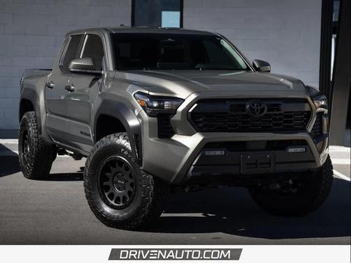 2025 Toyota Tacoma TRD Off Road