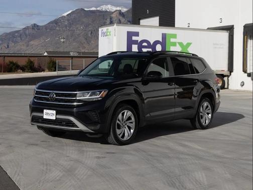 2021 Volkswagen Atlas 3.6L SE w/Technology
