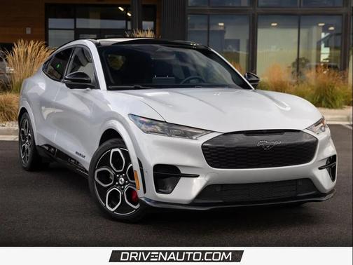 2022 Ford Mustang Mach-E GT