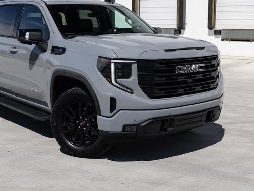 Thunderstorm Grey 2024 GMC Sierra 1500 Elevation