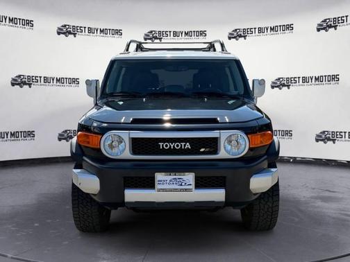 2013 Toyota FJ Cruiser Base