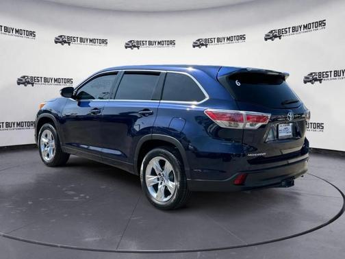 2015 Toyota Highlander LE