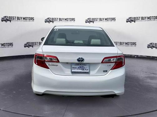 2014 Toyota Camry Hybrid LE