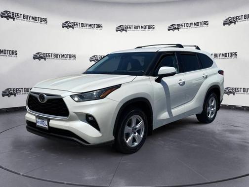 2020 Toyota Highlander LE