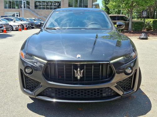 2022 Maserati Levante Modena