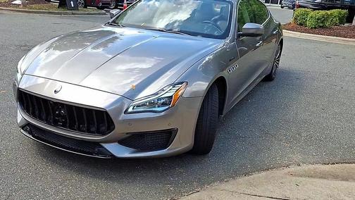 2022 Maserati Quattroporte Modena Q4
