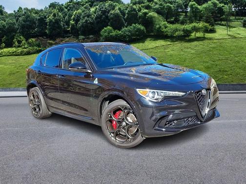 2023 Alfa Romeo Stelvio Quadrifoglio
