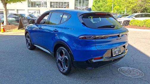 Misano Blue Metallic 2026 Alfa Romeo Tonale Veloce AWD
