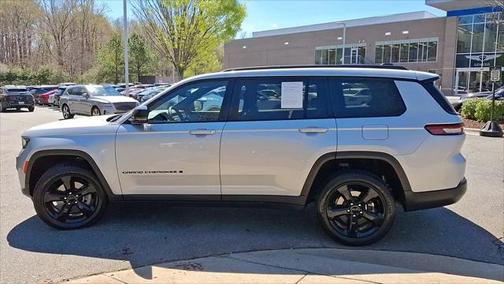 2022 Jeep Grand Cherokee L Altitude