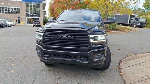 2020 RAM 2500 Laramie Crew Cab 4X4 6'4' Box