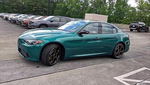 2025 Alfa Romeo Giulia Intensa RWD