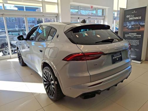 2026 Maserati Grecale Modena