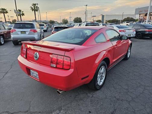2007 Ford Mustang Premium