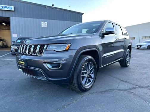 2017 Jeep Grand Cherokee Limited X