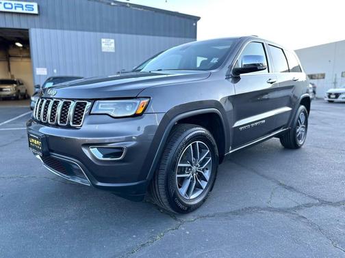 2017 Jeep Grand Cherokee Limited X