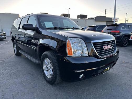 2013 GMC Yukon XL 1500 SLE