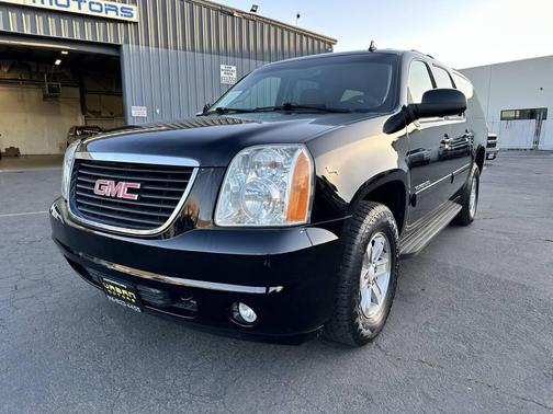 2013 GMC Yukon XL 1500 SLE