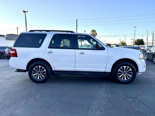 2017 Ford Expedition XLT