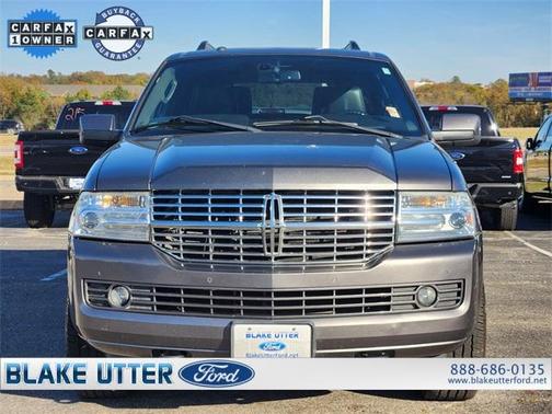 2012 Lincoln Navigator Base