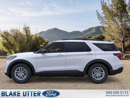 Space White Metallic 2026 Ford Explorer Active