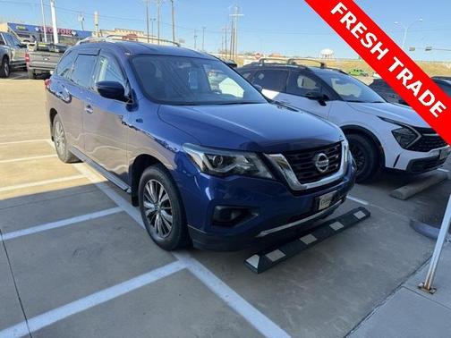 2019 Nissan Pathfinder S
