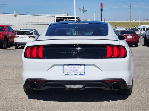 2019 Ford Mustang EcoBoost