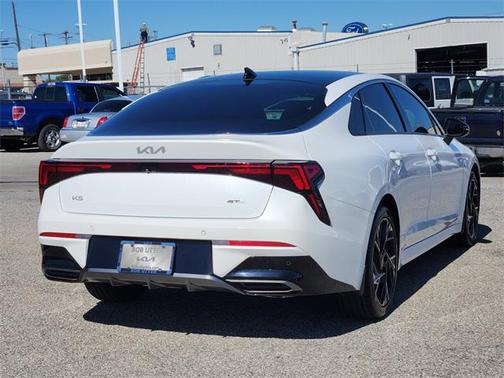 2025 Kia K5 GT-Line