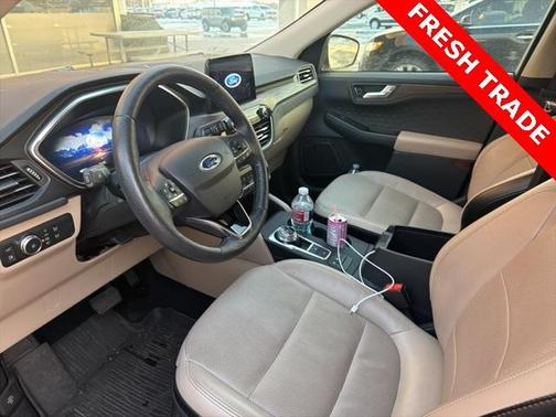 2020 Ford Escape Titanium Hybrid