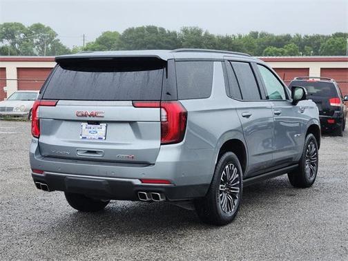 2025 GMC Yukon AT4
